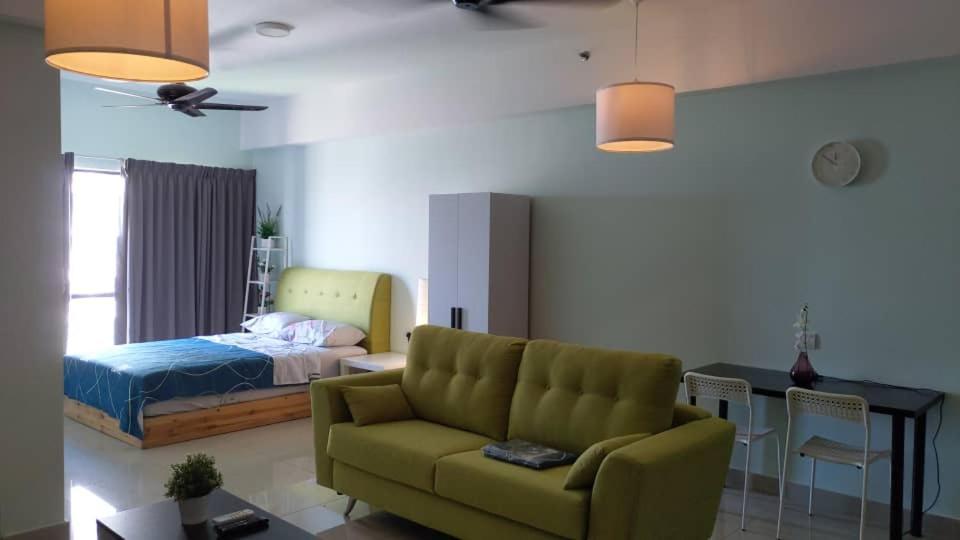 Cozy Studio Unit,Cyberjaya,Wifi, Netflix,Free Parking Luaran gambar