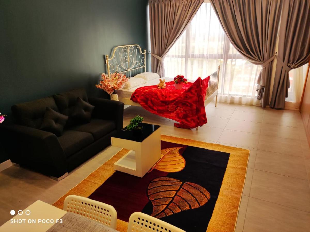 Cozy Studio Unit,Cyberjaya,Wifi, Netflix,Free Parking Luaran gambar